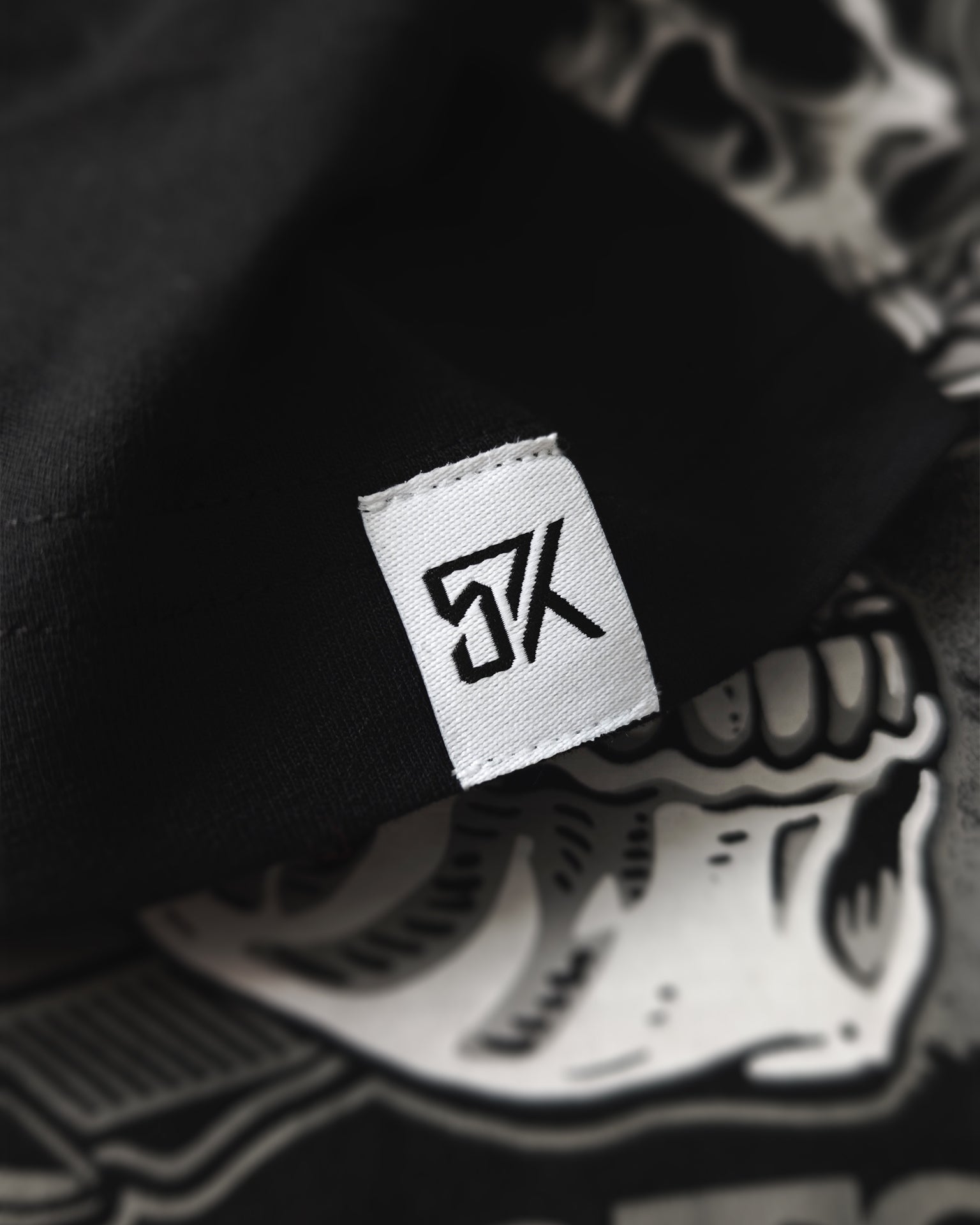 T-Shirt | Bite | Schwarz